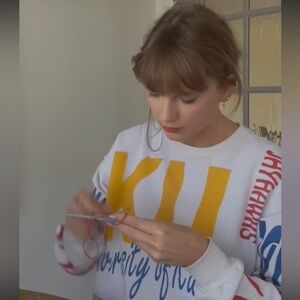 Taylor Swift Inspired University of Kansas Sweatshirt XXXL